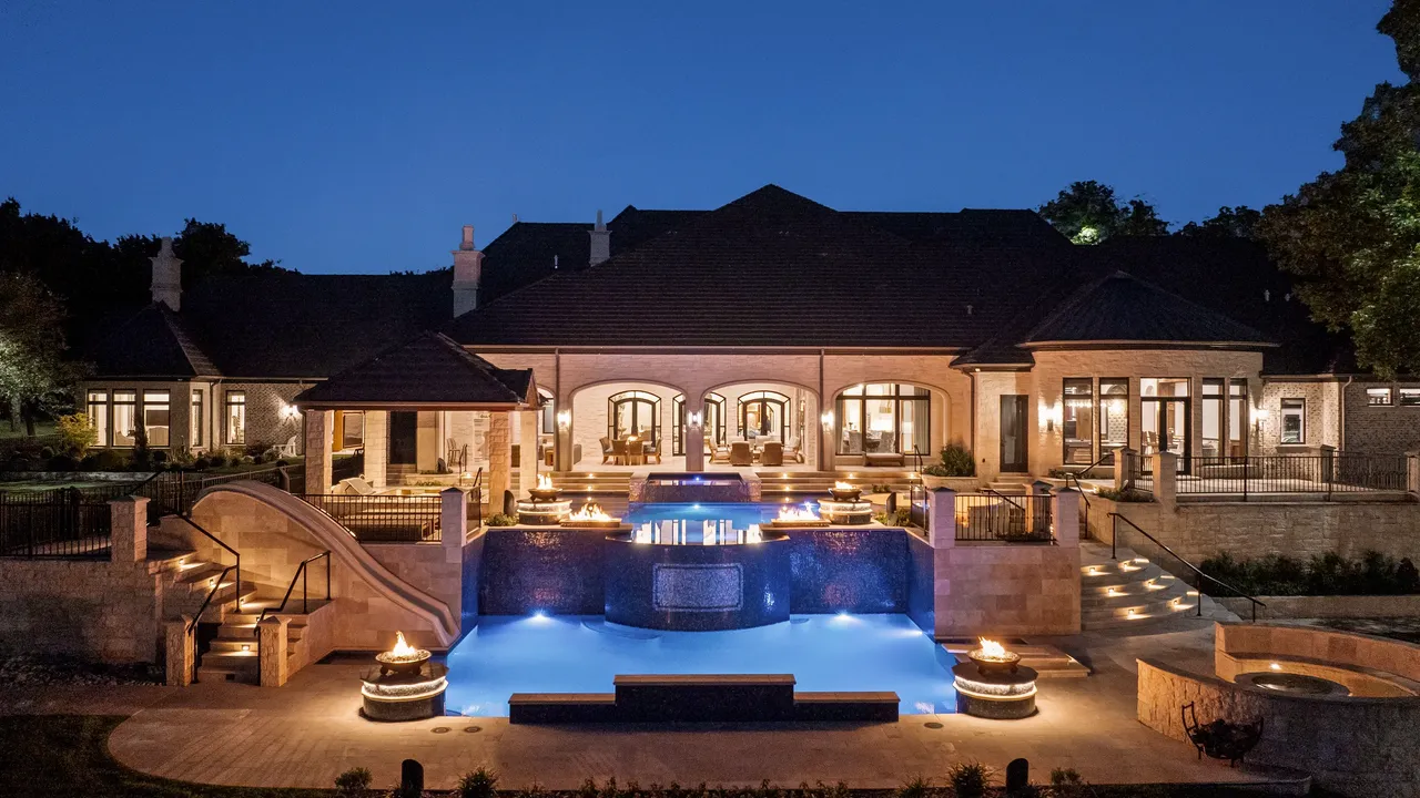 Video thumbnail: Back Night Flyover of Bella Terra Estate